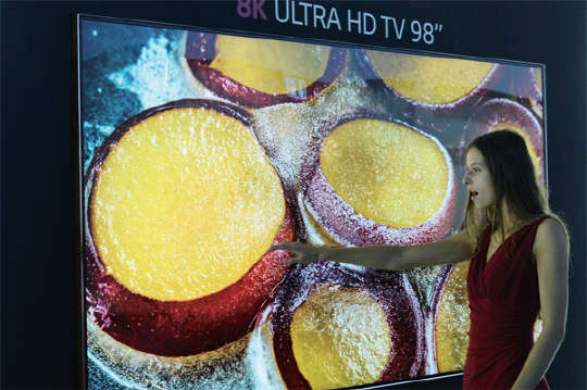 LG전자가 올초 IFA 2014에서 공개한 8K TV<자료:LG전자>